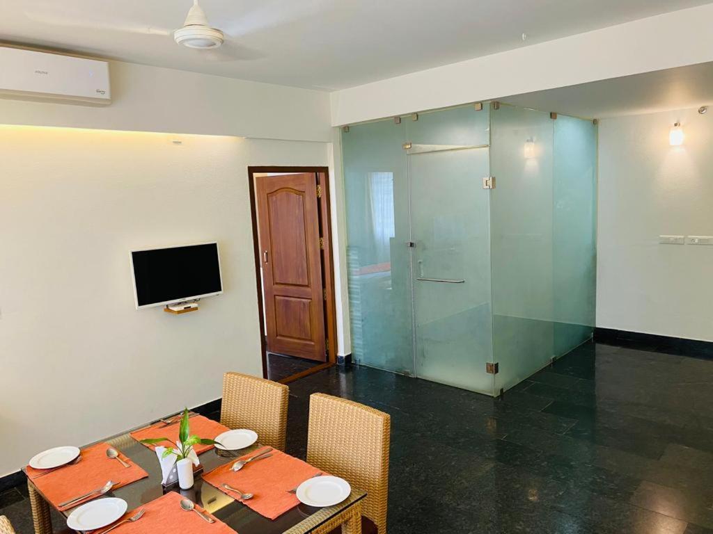 טקאדי Peppervine Hotel מראה חיצוני תמונה