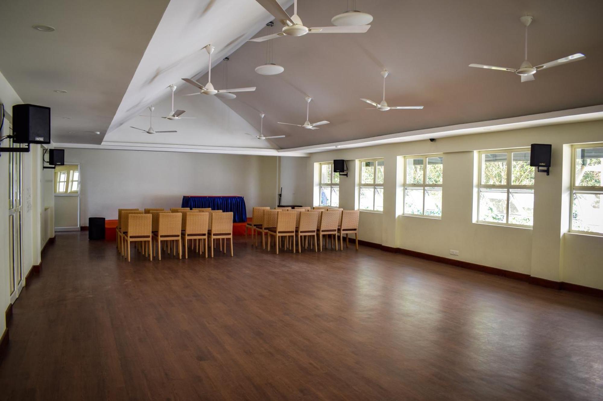 טקאדי Peppervine Hotel מראה חיצוני תמונה