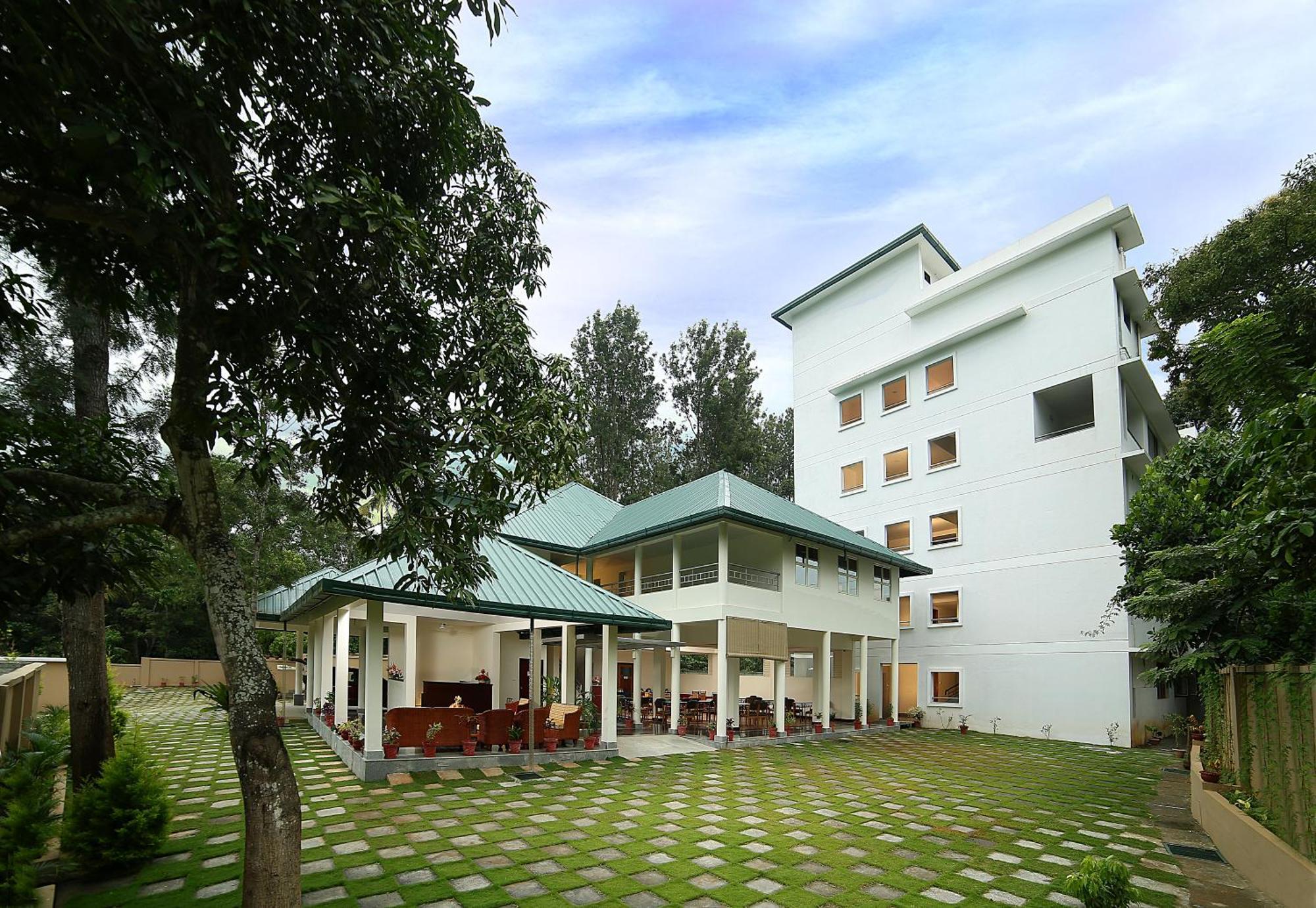 טקאדי Peppervine Hotel מראה חיצוני תמונה