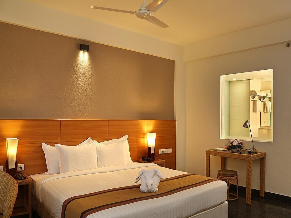 טקאדי Peppervine Hotel מראה חיצוני תמונה