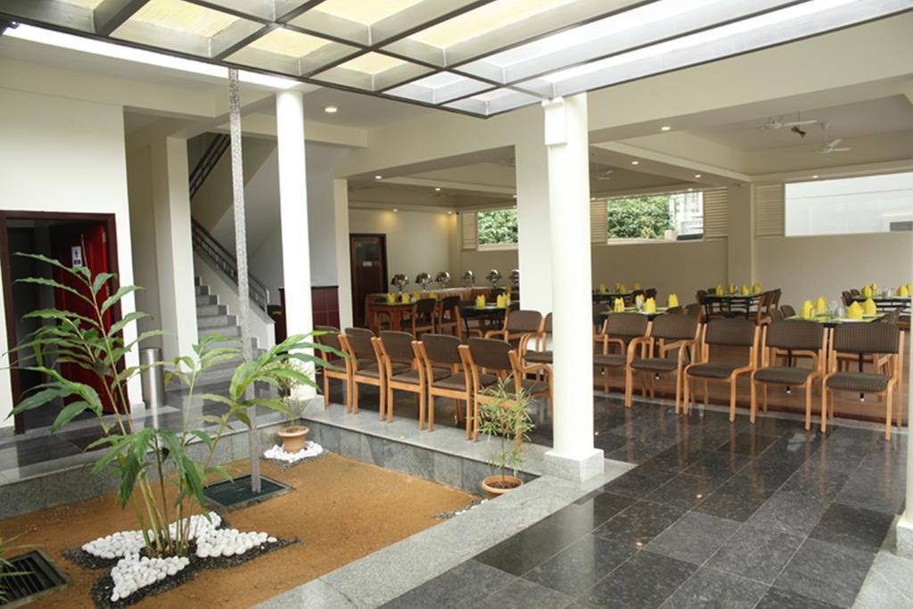 טקאדי Peppervine Hotel מראה חיצוני תמונה